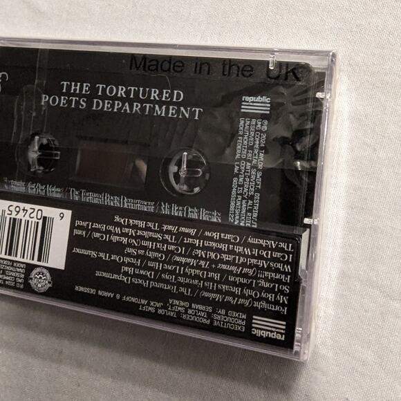 Taylor Swift The Tortured Poets Department Cassette Sealed TTPD The Black Dog - Picture 5 of 8